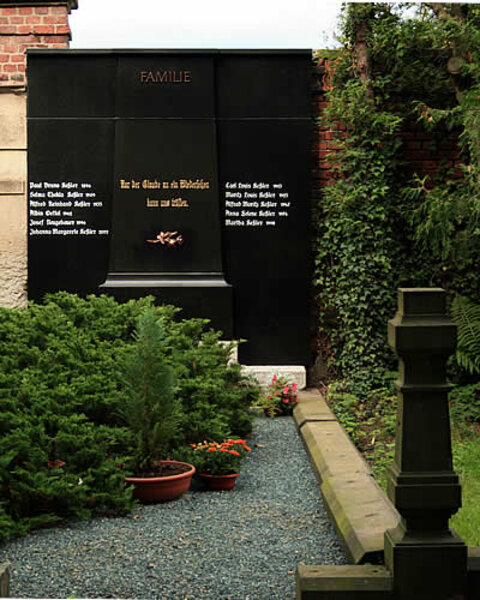 Ein Wandgrabstätte - Familiengrab