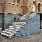 Treppenanlage aus vogtländischem Granit